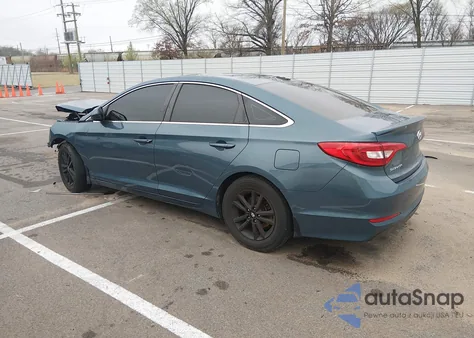 2017 Hyundai Sonata z USA, uszkodzony, nr VIN 5NPE24AF0HH568340